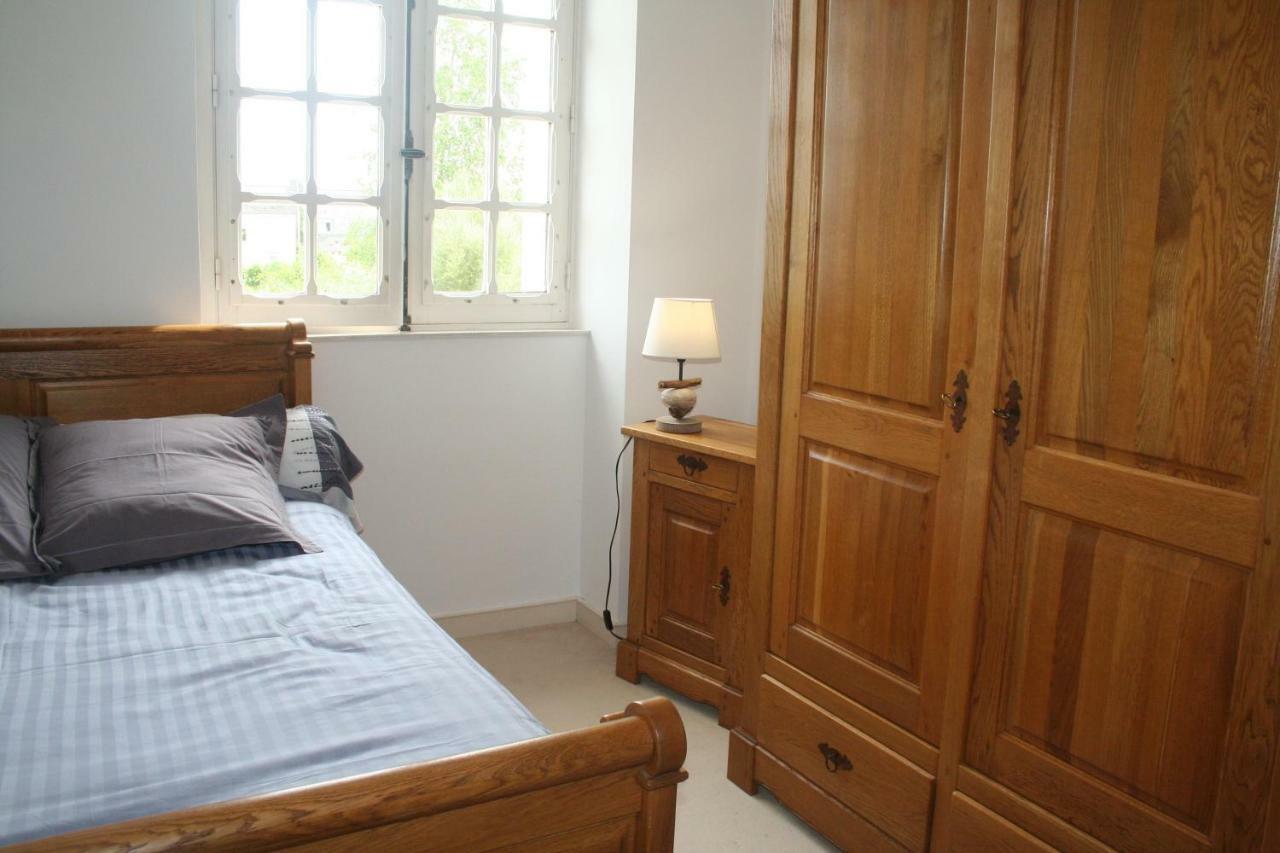 Chez Renee Et Raynal B&B Plounevez-Lochrist Luaran gambar